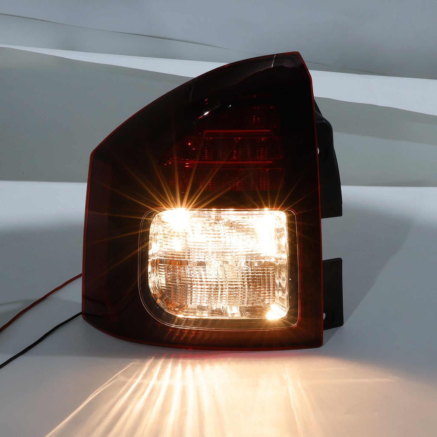 Gruppo ottico posteriore sinistro per Jeep Compass 2014-2017