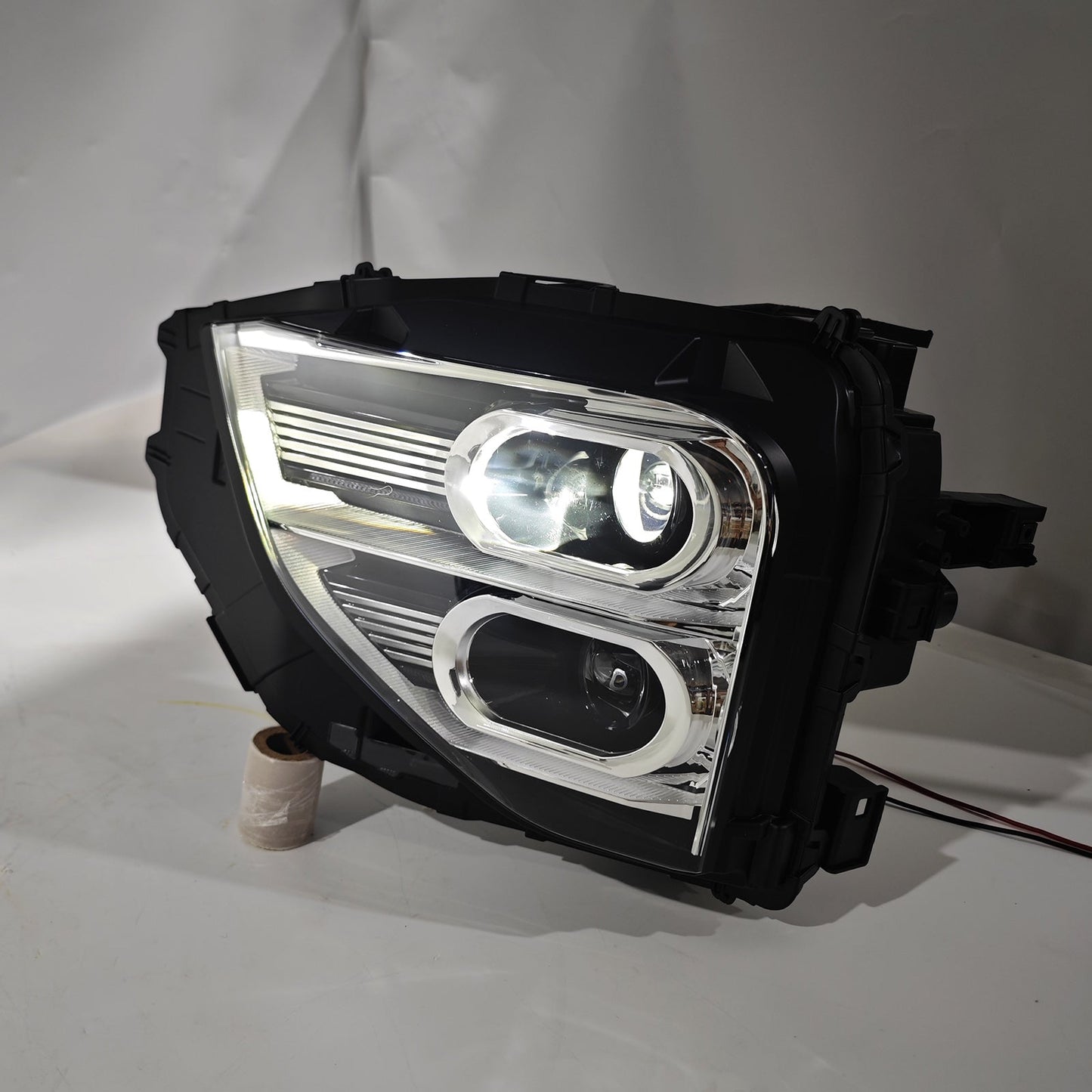 Faro anteriore a LED sinistro+destro Mitsubishi Eclipse Cross 2022-2025