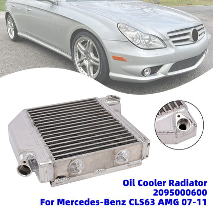 Radiatore di raffreddamento olio per Mercedes-Benz C63 AMG Base, Black Series 8 cilindri 6.3L GAS, anni 2012-2015, codice 2095000600.