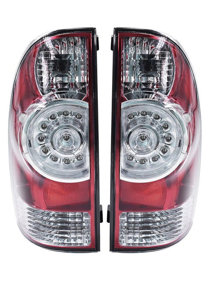Luci posteriori a LED e luce freno per Toyota Tacoma TRD Pro Crew Cab Pickup 4 porte del 2015 (codici prodotto: 8156004150 e 8155004160)