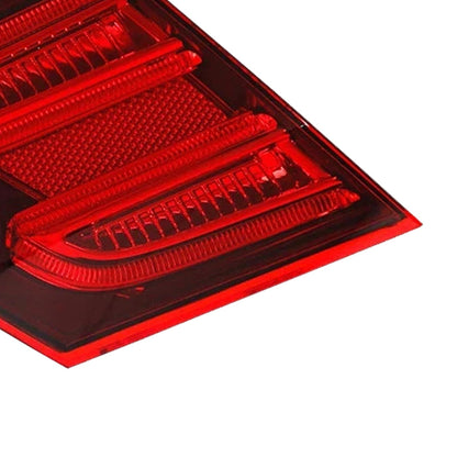 Mercedes-Benz E250/E350/E400/E550/E63 AMG/E63 AMG S 2014 Fanale posteriore interno a LED sinistro, luce freno 2129060303 2129062757