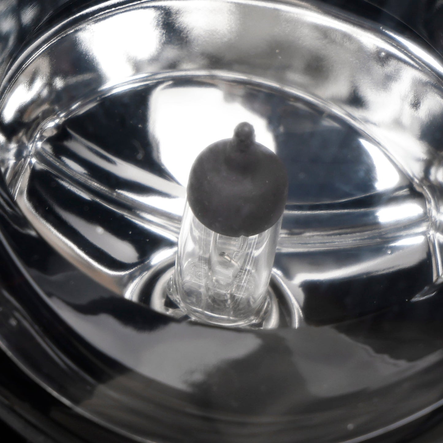 Audi A8 D3 2004-2007 Coppia fendinebbia paraurti anteriore laterale 4E0941700A