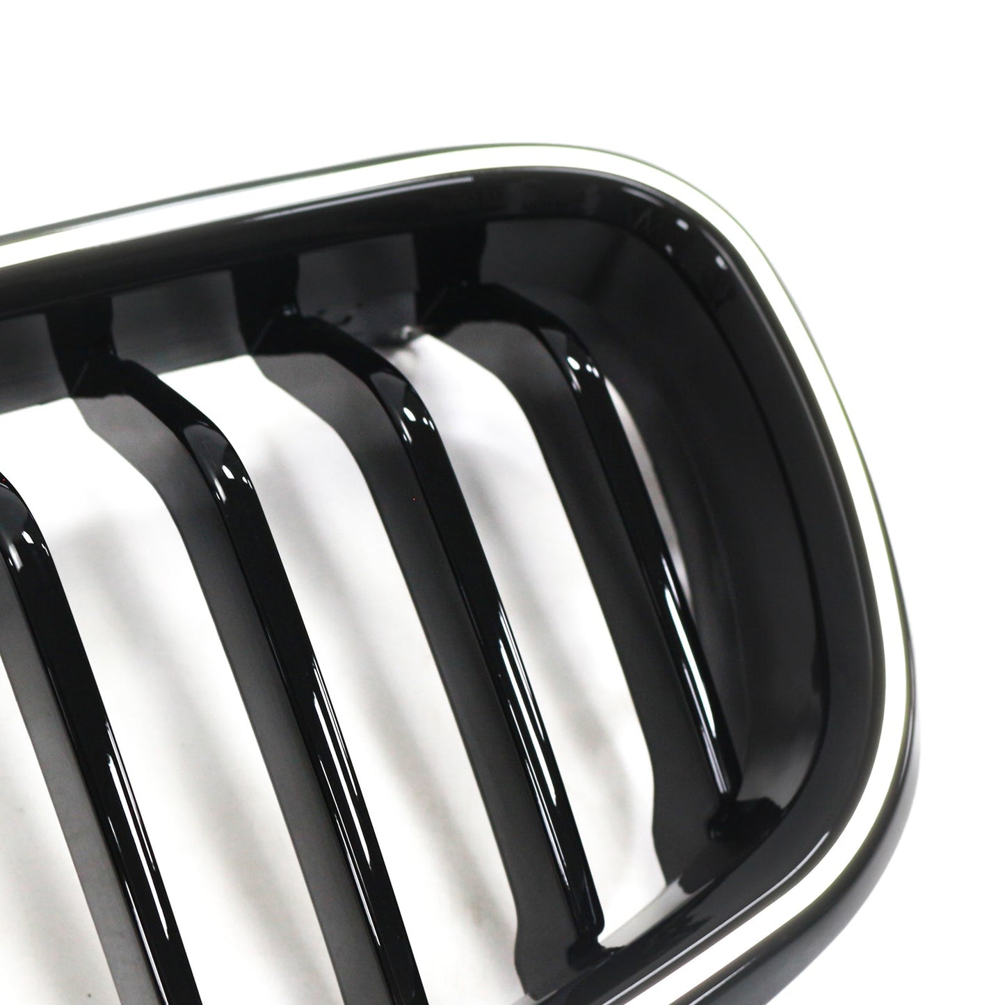 Griglia anteriore a rene nera lucida BMW Serie 3 F31 Touring 2012-2019 51137263481 51137255412