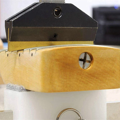 Morsetto per pressa per tasti per chitarra portatile con 4 presse per collo imbottite Strumento di riparazione per chitarra