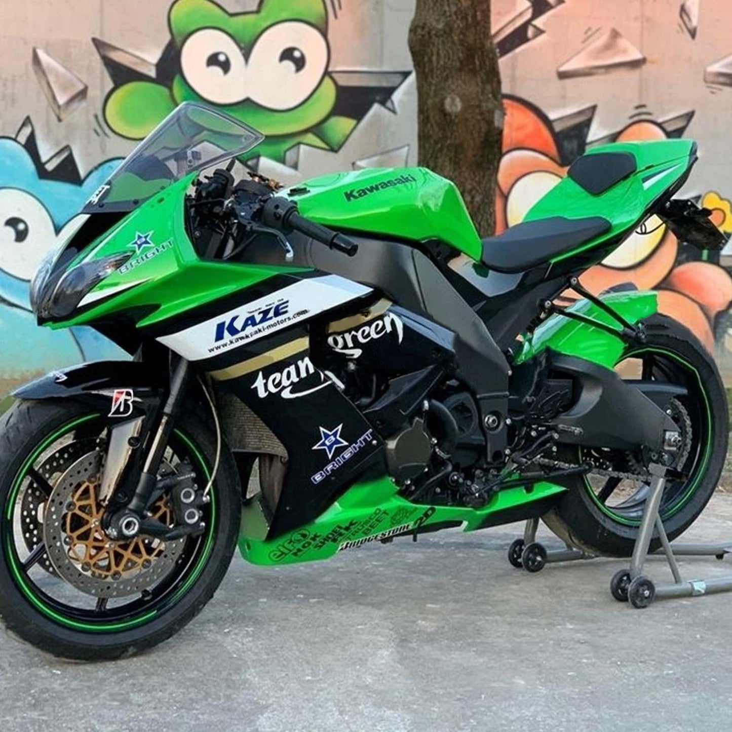 Amotopart Kawasaki ZX10R 2008-2010 Kit di paura nero verde