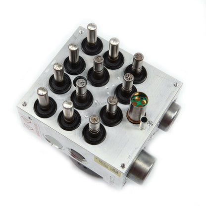 4L0614517K 2007-2015 Audi Q7 Modulo di controllo idraulico della pompa del freno dell'ABS
