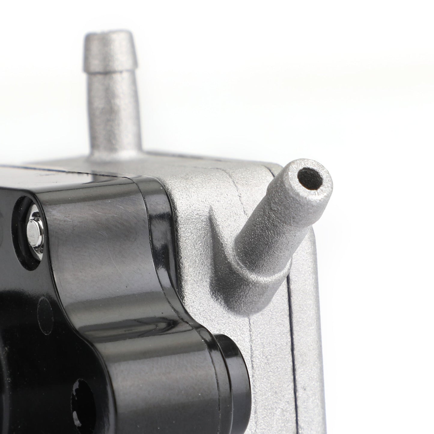 66M-24410-10-00 / 11-00 Pompa carburante per motore fuoribordo Yamaha 4 tempi 9.9HP 15HP