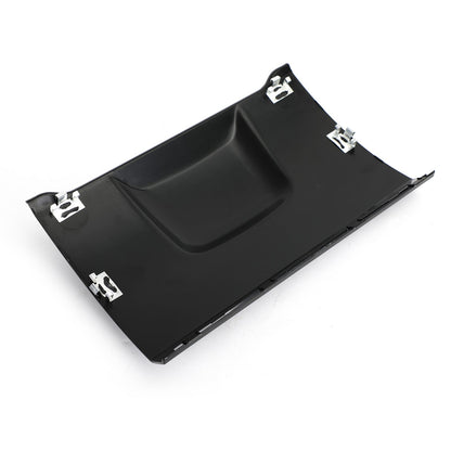 1998-2005 Mercedes-Benz ML W163 A1638801105 Tappo di copertura del gancio di traino del paraurti posteriore