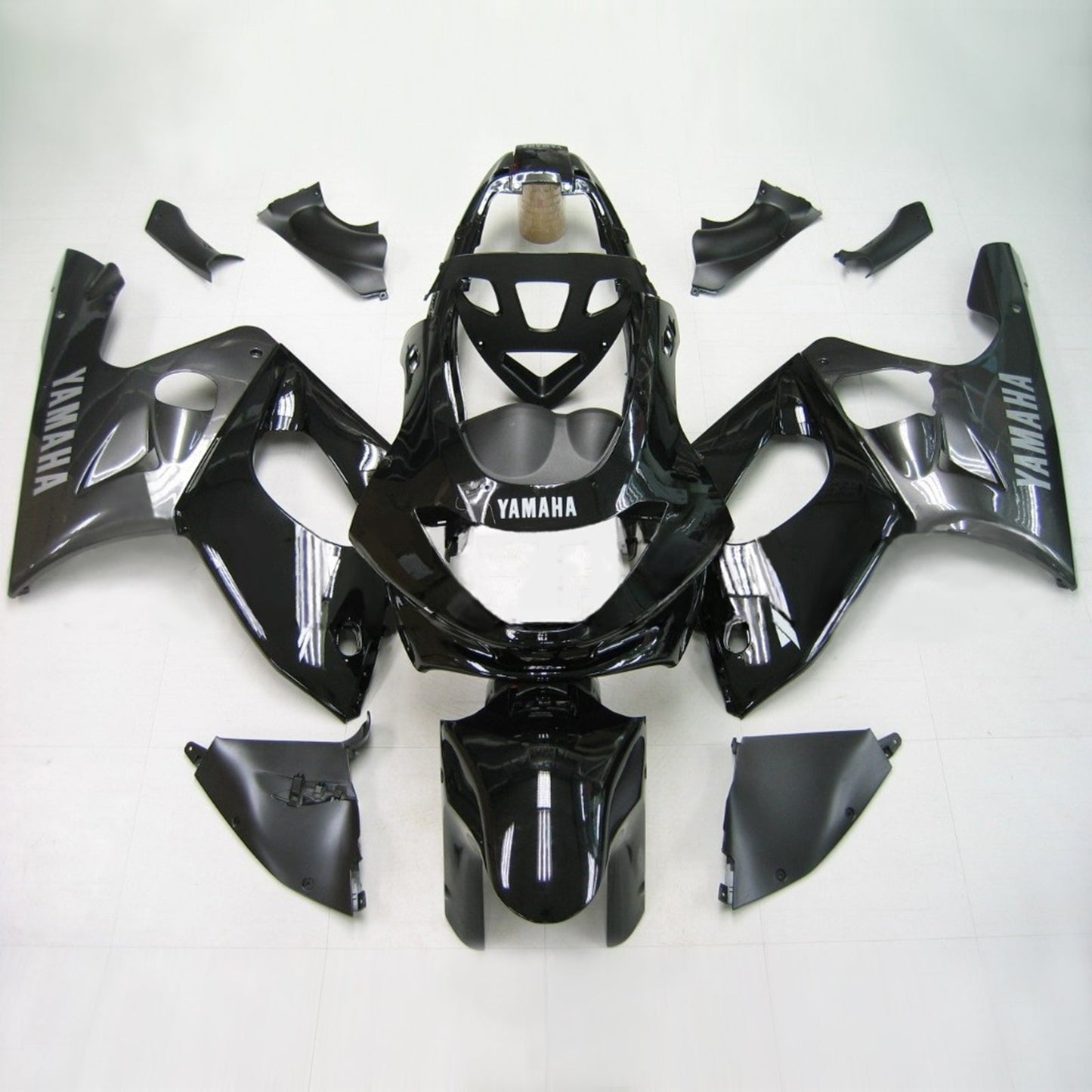 Amotopart Yamaha 1996-2007 YZF 600R Thundercat Black Sliver Kit