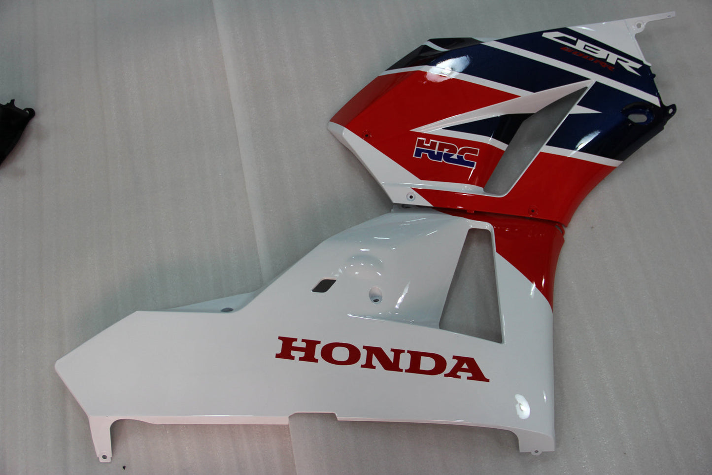 Amotopart 2013-2023 Honda CBR600RR Cladding White? e kit rosso