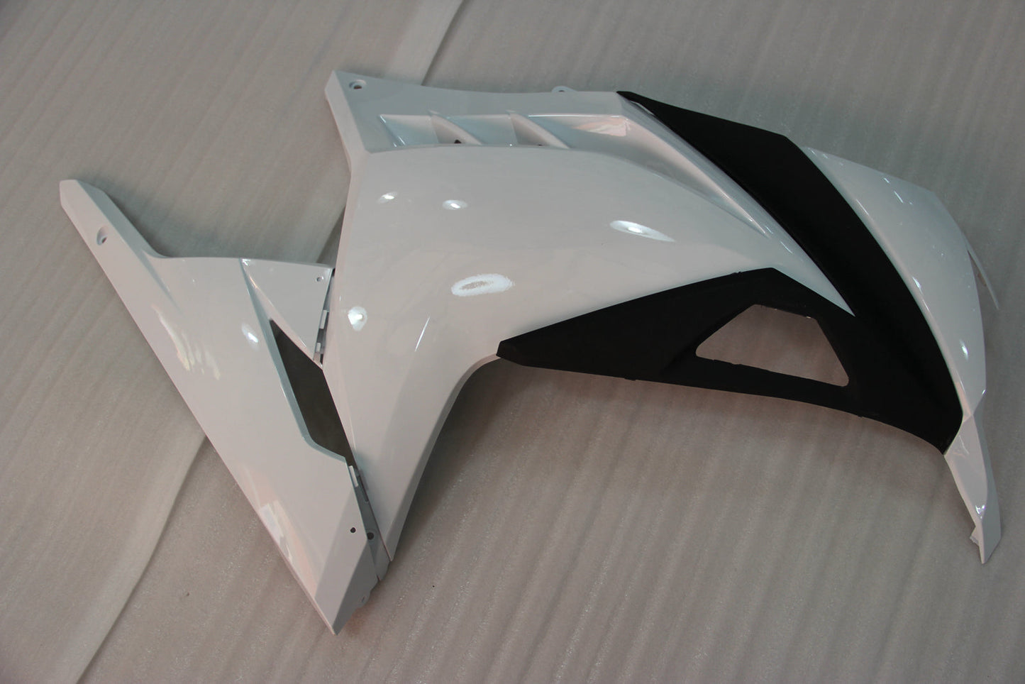 Amotopart 2013-2017 Kawasaki Ex300r Cladding White & Black Kit