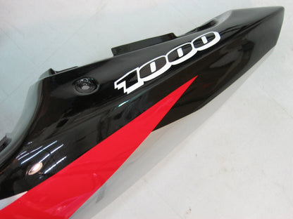 Amotopart 2000-2002 Suzuki GSXR1000 Cladding Red & Sliver Kit