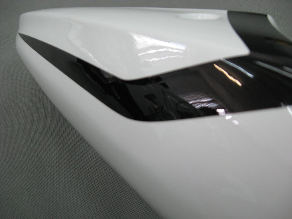 Amotopart Cladding Suzuki 600 2001-2003 Cladding White? Kit di corse Black Alstar Corona GSXR