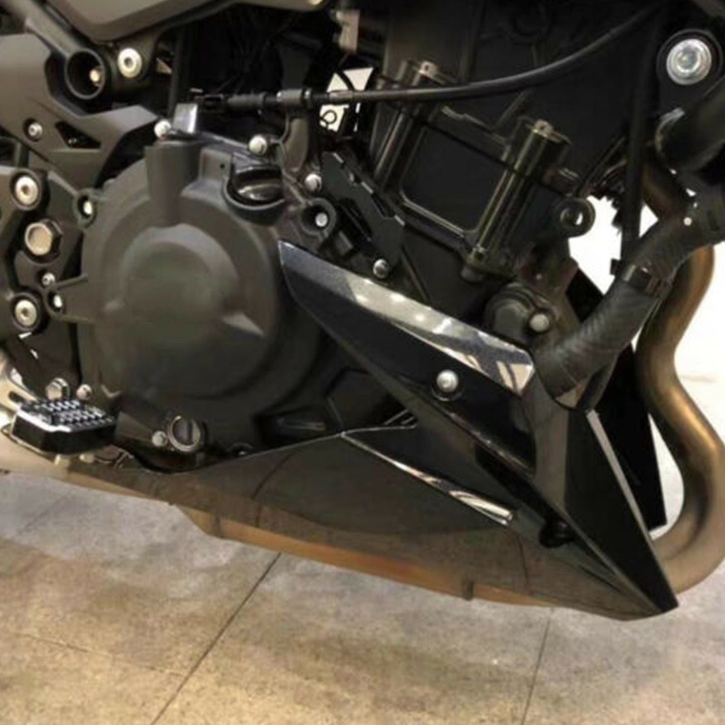 Carenatura coperchio carenatura inferiore pannello motore per Kawasaki Z400 2018-2023