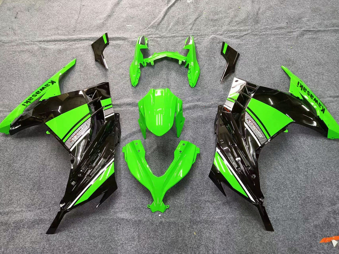 Carene 2013-2017 Plastiche Kawasaki Ninja 300R EX300R Verde Ninja Racing Generico