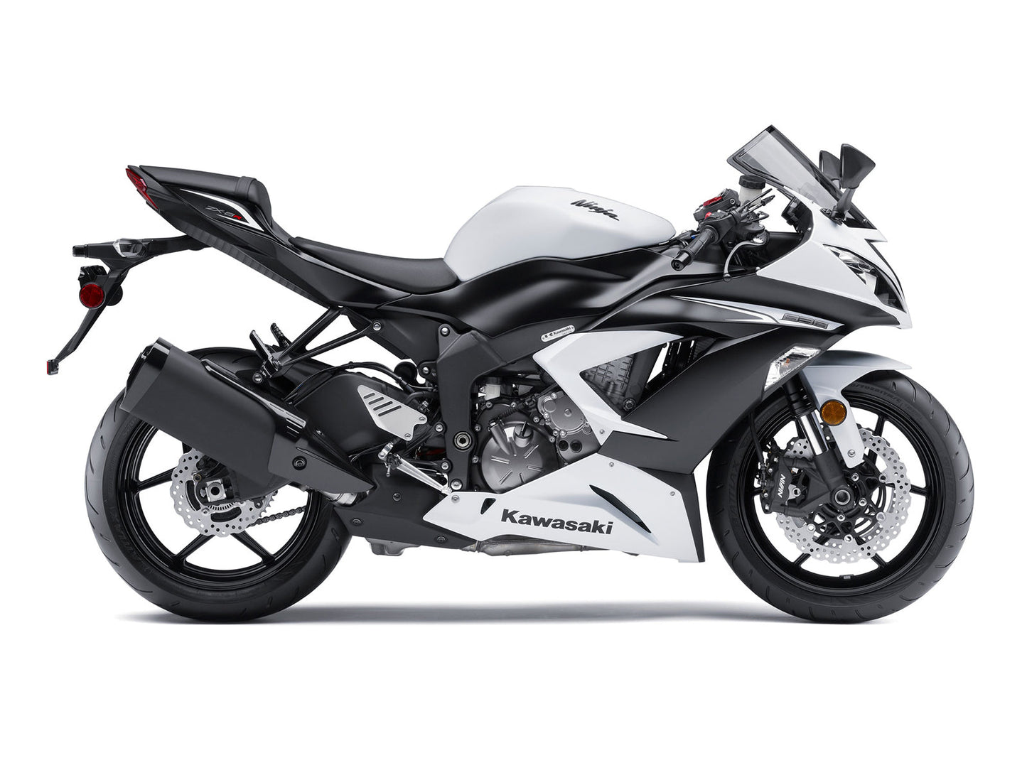 Amotopart 2013-2018 Kawasaki ZX6R Cladding White & Black Kit