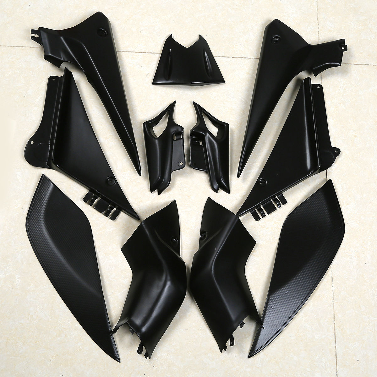 Kit carenatura per Yamaha FZ6R 2009-2015 Generico