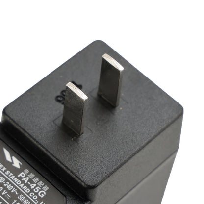 Caricabatterie CD-49 FNB-112LI Dock rapido rapido per batteria per Vertex VX450 VX459 VX451 US